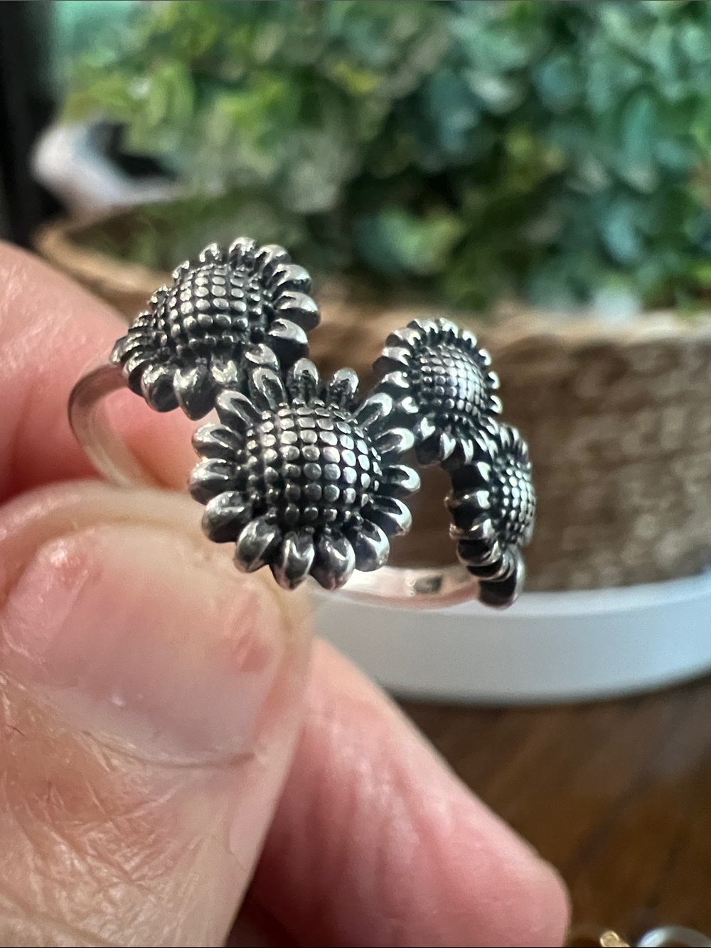 Sunflower Cluster Sterling Silver Ring - Size 6